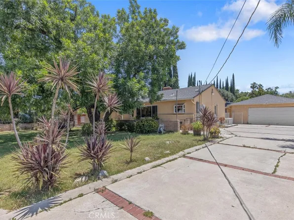 22642 Victory Blvd, Woodland Hills, CA 91367