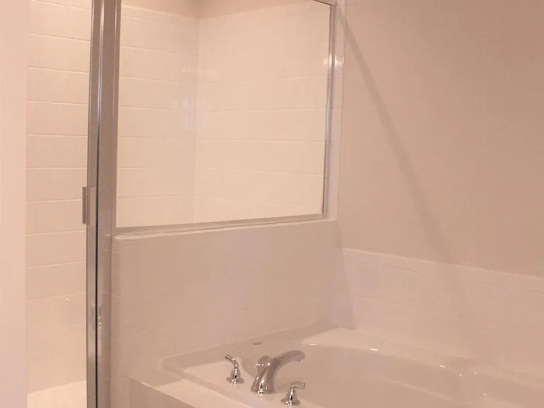 232 Parkland Dr — Photo 12