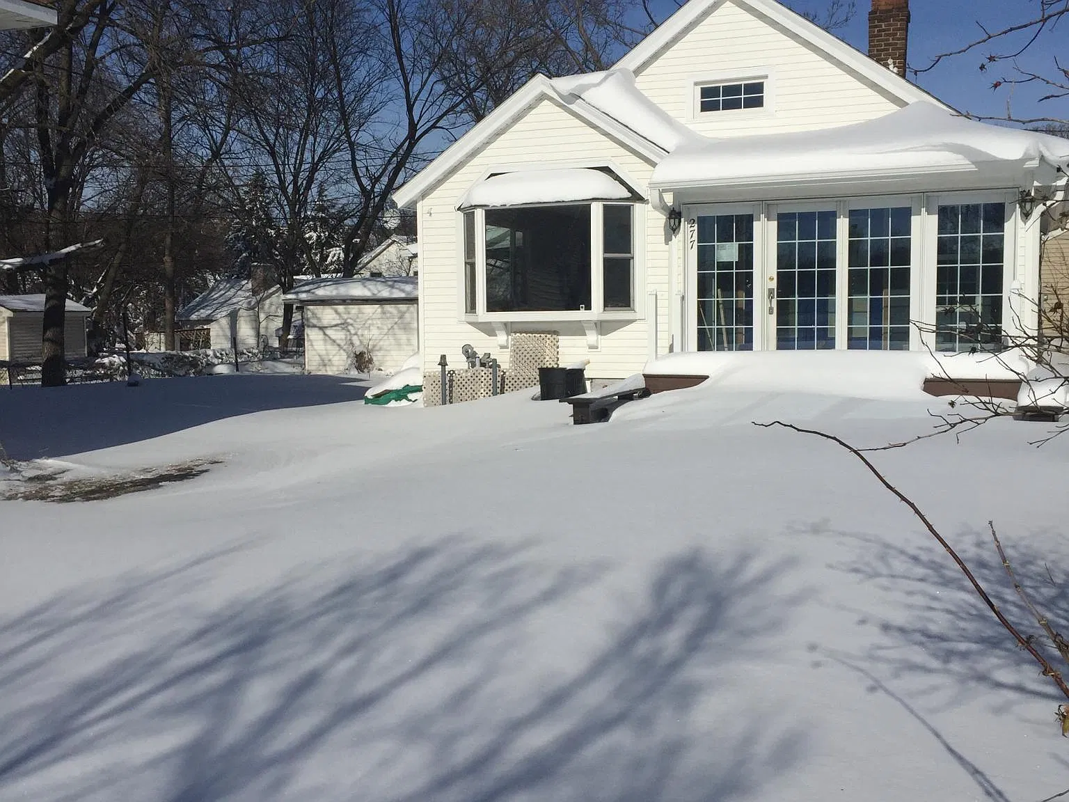 277 Cliff St — Photo 3