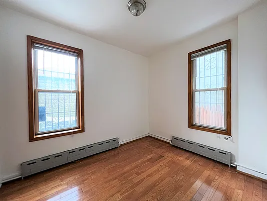 Rented by The Agency | media 1