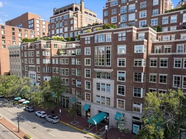 300 Boylston St Unit 711, Boston, MA 02116