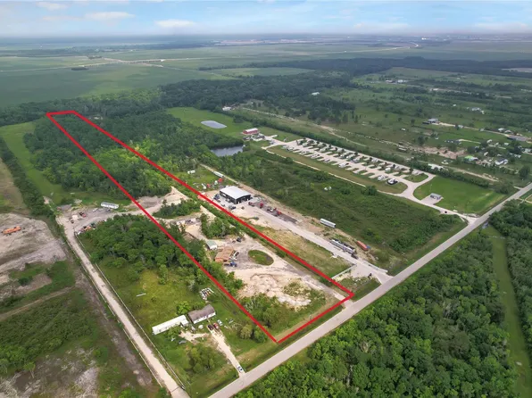 1425 County Road 486, Dayton, TX 77535