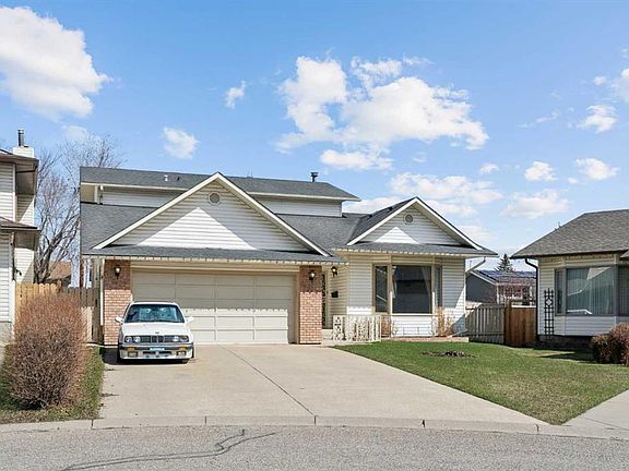2nd image of 40 S Scenic Pl NW