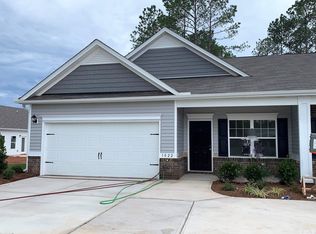 1022 Bragg St, Sanford, NC 27330