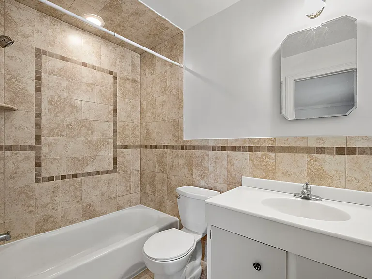 254 Division St #1R — Photo 16
