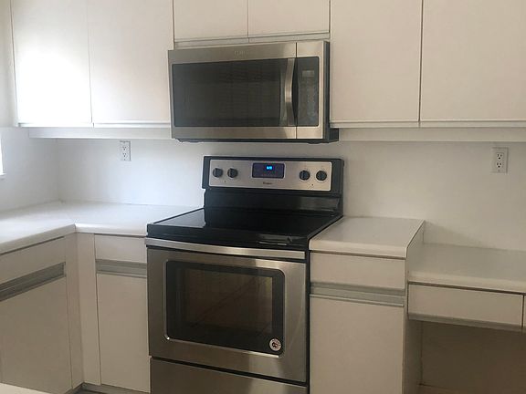 4th image of 13249 NW 12th Ct
