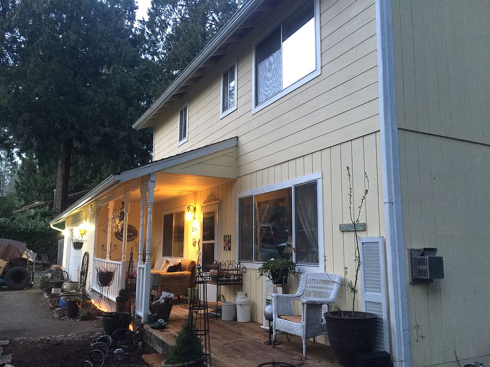 1st image of 2714 Fordham Ct SE