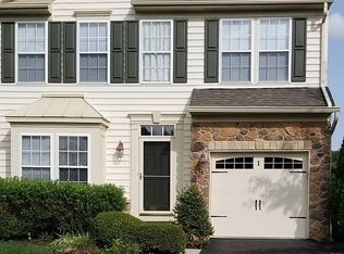 1 Steele Pl, Hillsborough, NJ 08844