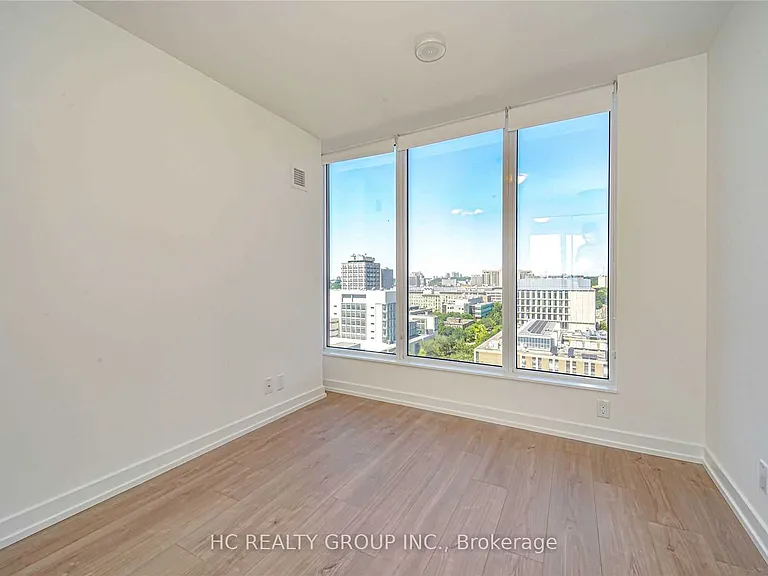 203 College St #1505 — Photo 22