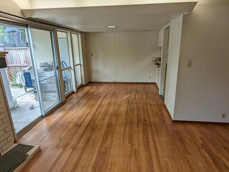 1468 Pompey Dr — Photo 22