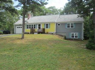 70 Stub Toe Rd, Cotuit, MA 02635