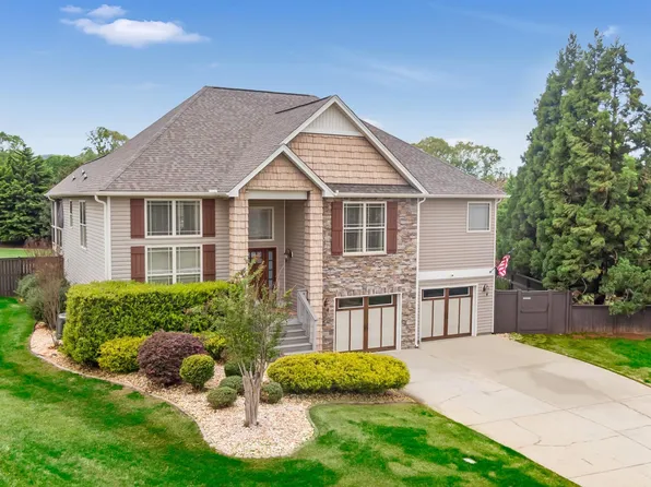 10 Croydon Way, Greenville, SC 29609