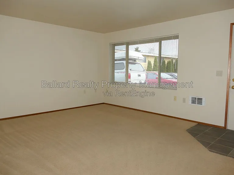 6112 14th Ave NW #2 — Photo 4