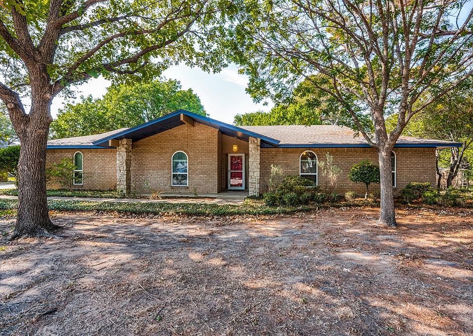 3909 W Sublett Rd, Arlington, TX 76017 Zillow