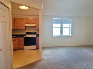 33 Randolph St, Abington, MA 02351