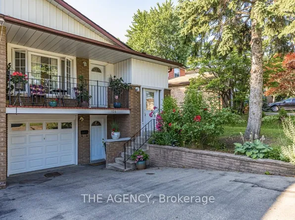 124 Van Horne Ave, Toronto, ON M2J 2T1