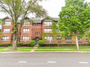 1140 Randolph St APT 2, Oak Park, IL 60302