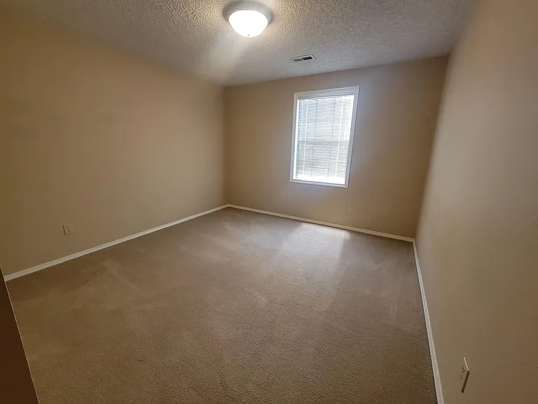 23713 NW Hillhurst Rd — Photo 13