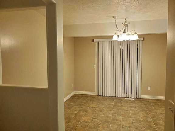 4th image of 393 E Braidhill Dr