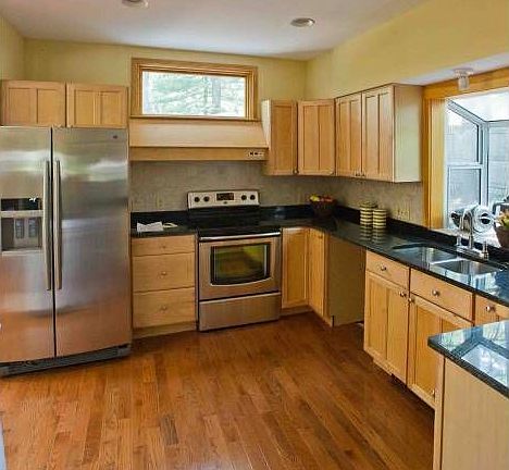 Brand New Kitchen!
