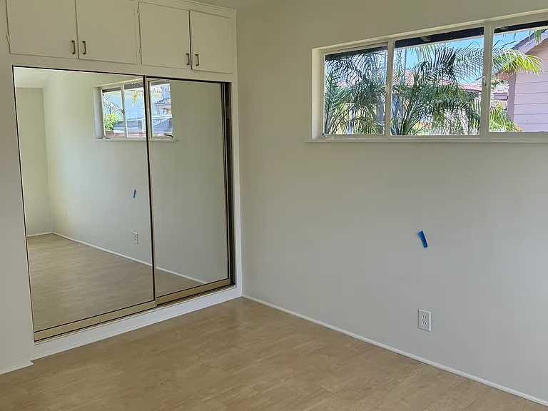 211 Trafalgar Ln — Photo 9