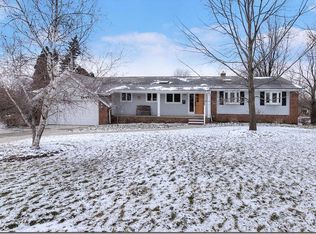 24475 Penshurst Dr, Beachwood, OH 44122