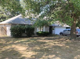 2108 Redbird Cir, Springdale, AR 72764