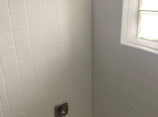 74 Yates Ave APT 3S, Calumet City, IL 60409