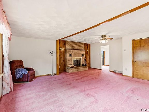 5th image of 116 Hoover St