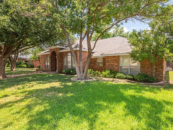 2nd image of 4515 Woodhollow Dr