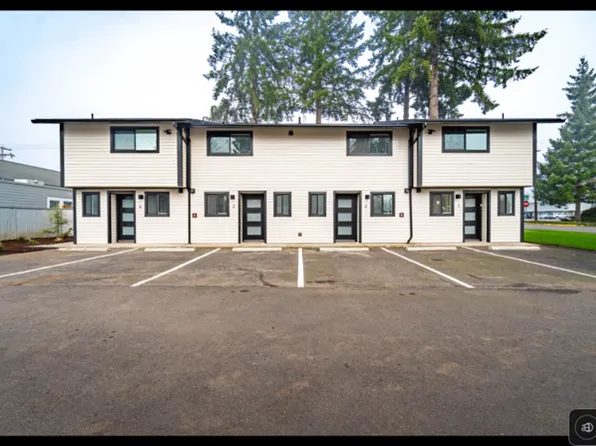 118 S 53rd St #14, Springfield, OR 97478