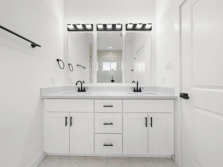 3507 Wilmington St #A — Photo 12