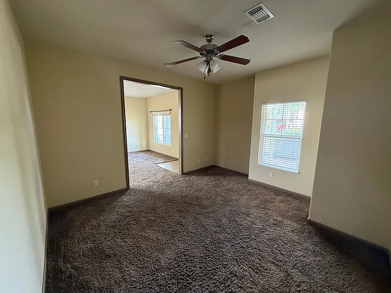 1764 Golden Way — Photo 13