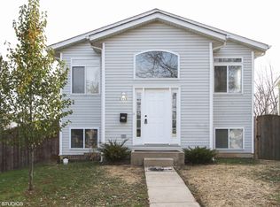 2113 Kemble Ave, North Chicago, IL