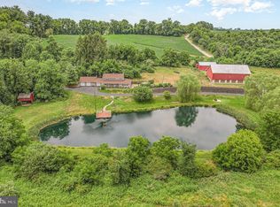 222 Hobart Rd, Hanover, PA 17331