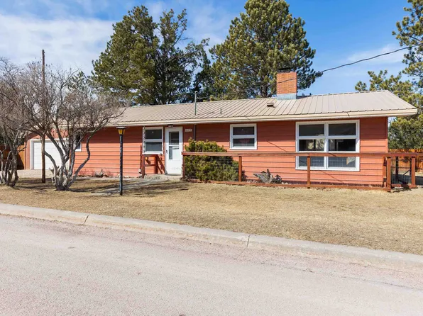 1005 Needles Dr, Custer, SD 57730
