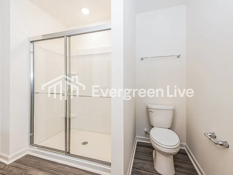 132 S Gallaspy Dr — Photo 7