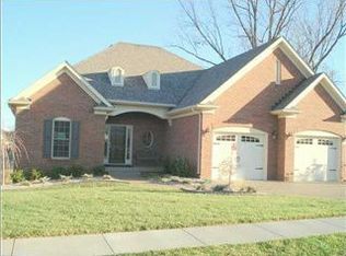 2706 Razor Ridge Ct, Louisville, KY 40299