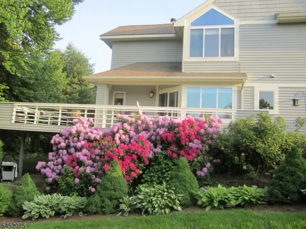 17 Tannery Hill Dr, Hardyston Twp., NJ 07419