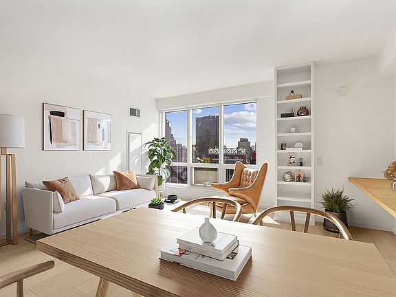4th image of 350 W 42nd St APT 34F