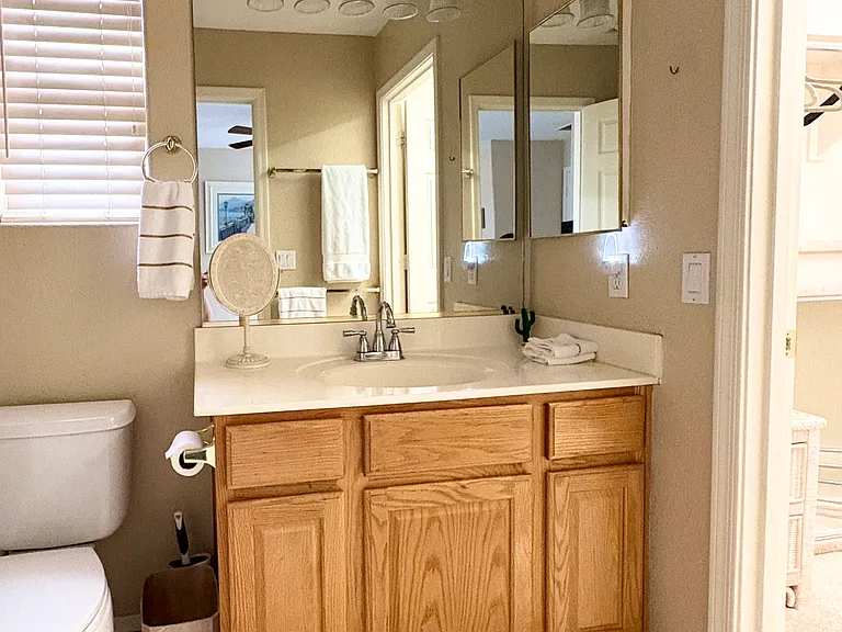 1444 E Las Colinas Dr — Photo 18