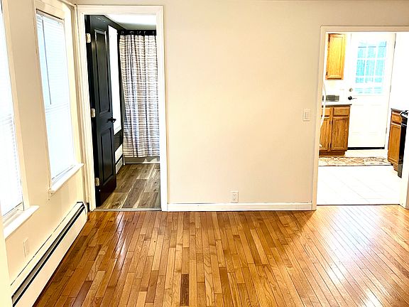 5th image of 131 Wallingford Rd