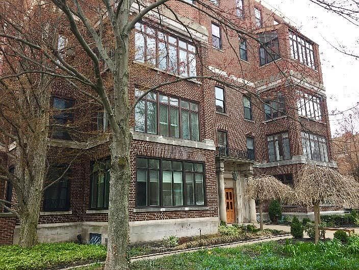 1st image of 900 Delaware Ave APT 201