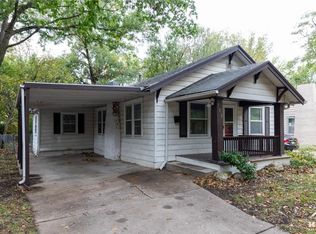 705 S Pershing Ave, Wichita, KS 67218