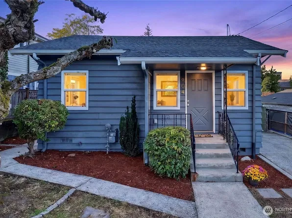904 N 103rd Street, Seattle, WA 98133
