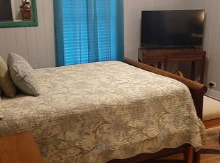 5386 Mixon St, Graceville, FL 32440