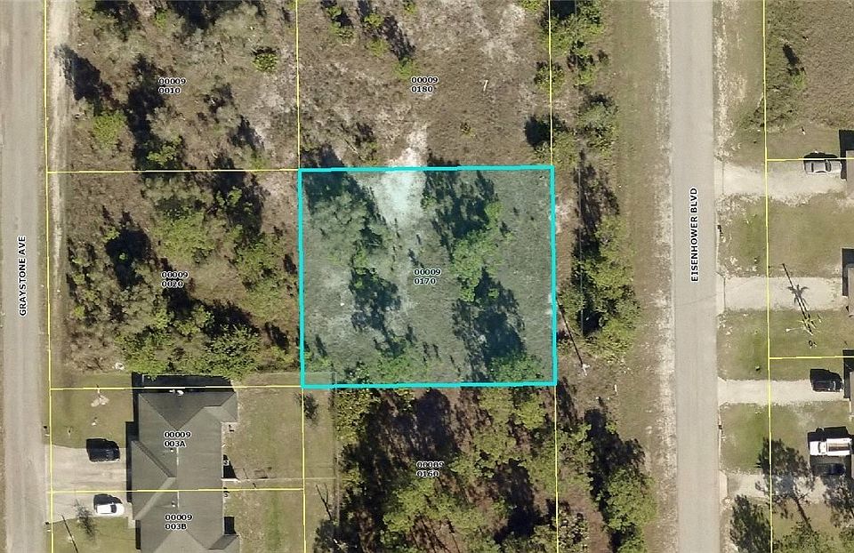 1st image of 908 Eisenhower Blvd