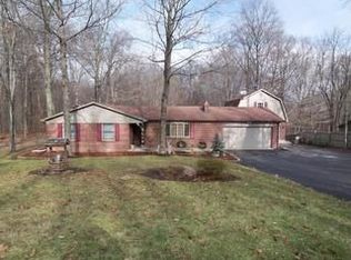 8913 N Goat Hollow Rd, Mooresville, IN 46158