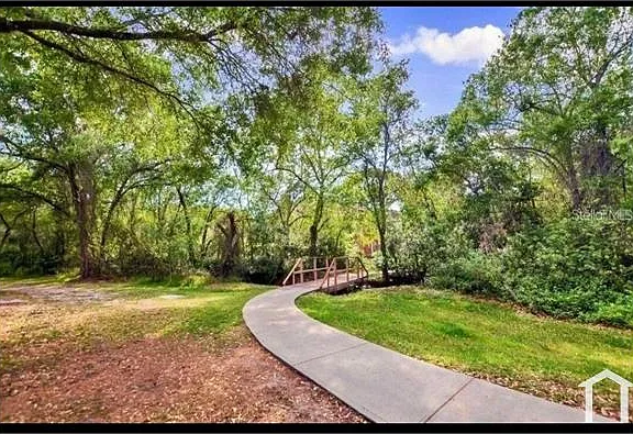 8752 Mallard Reserve Dr — Photo 24