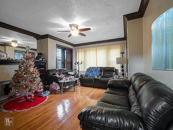 5th image of 8034 S Saint Lawrence Ave